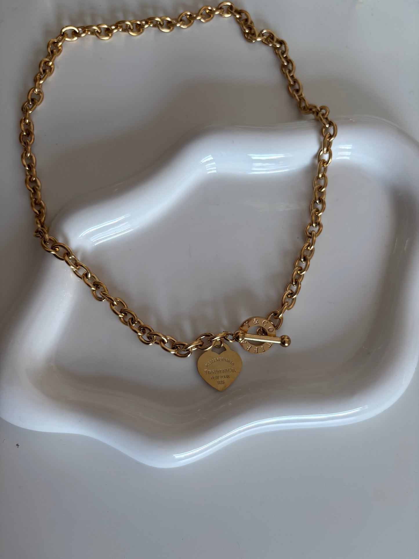 Gold chunky heart necklace
