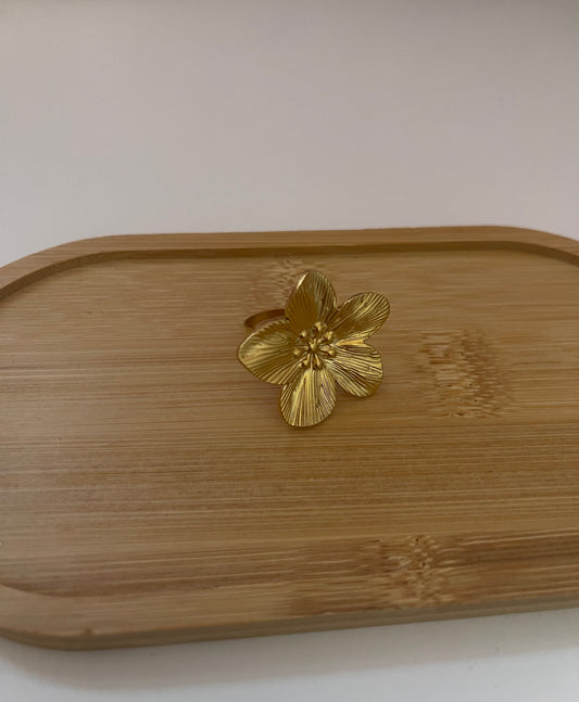 adjustable flower ring (pre order)