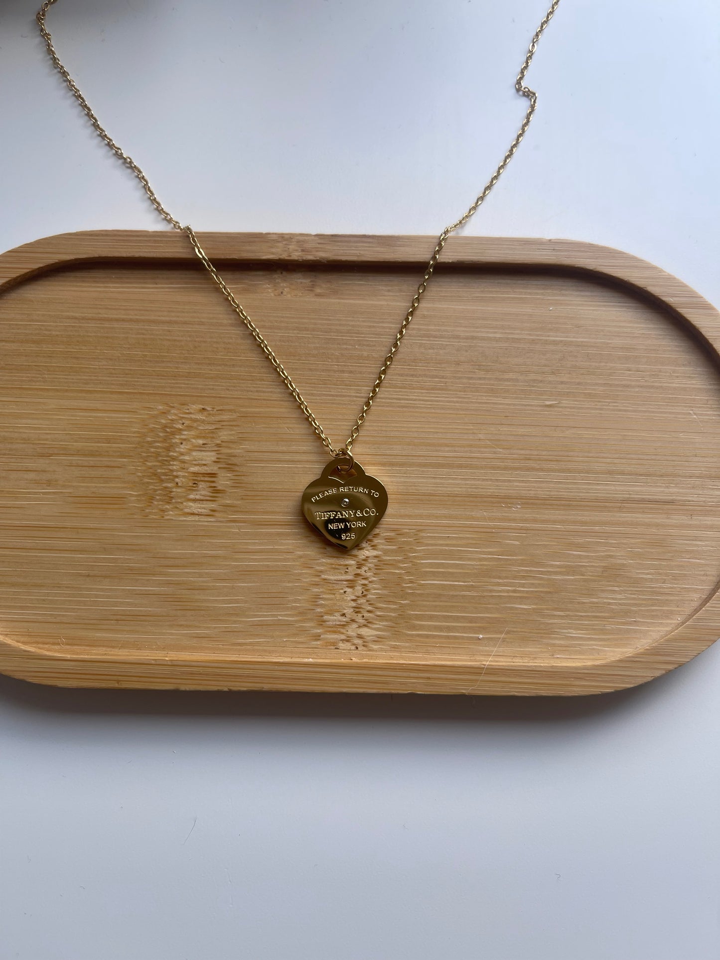 gold heart necklace
