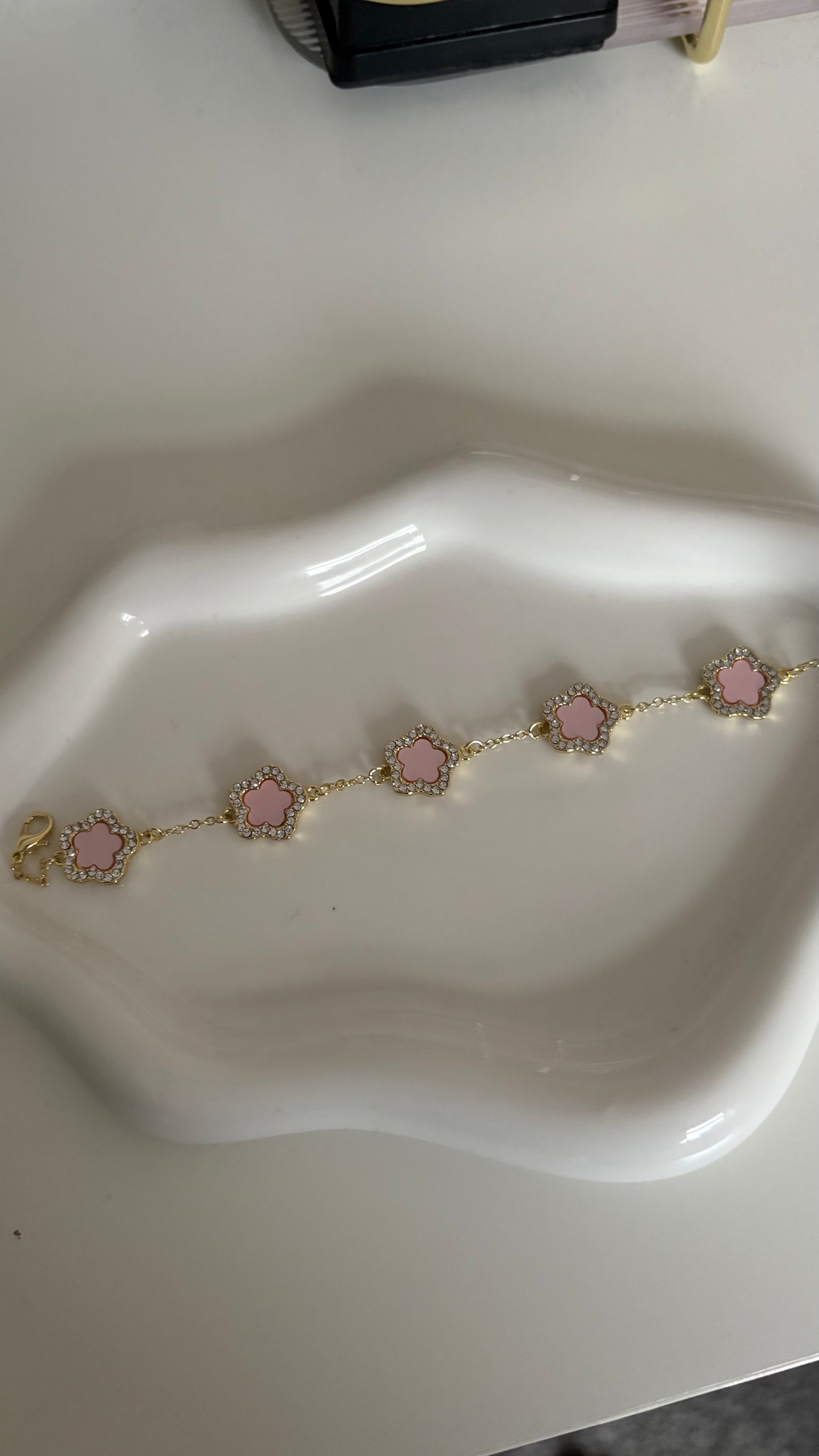 Gold and pink clover bracelet