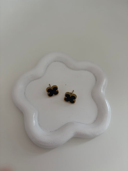Black and gold clover earrings