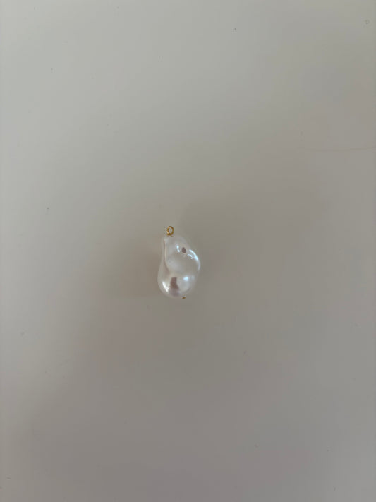 Chunky pearl charm